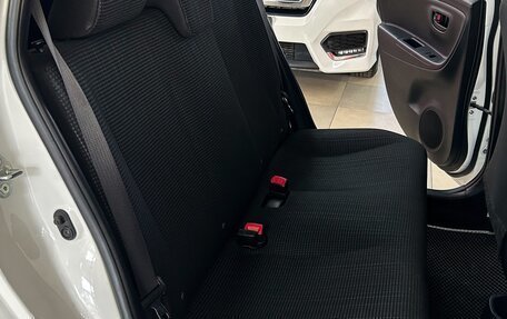 Toyota Vitz, 2019 год, 1 060 000 рублей, 32 фотография