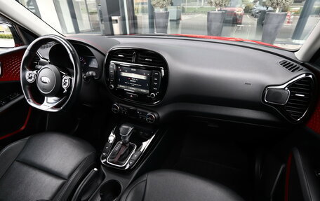 KIA Soul III, 2021 год, 2 270 000 рублей, 19 фотография