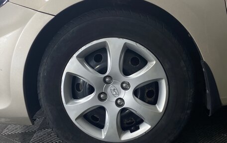 Hyundai Solaris II рестайлинг, 2012 год, 849 000 рублей, 10 фотография