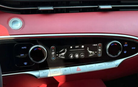 Genesis GV70, 2021 год, 4 050 000 рублей, 13 фотография