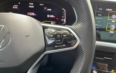 Volkswagen Passat B8 рестайлинг, 2022 год, 2 280 000 рублей, 40 фотография