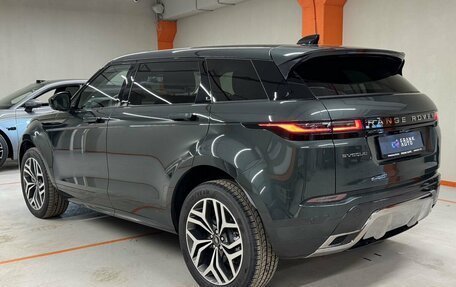 Land Rover Range Rover Evoque II, 2024 год, 7 450 000 рублей, 3 фотография