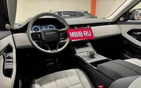 Land Rover Range Rover Evoque II, 2024 год, 7 450 000 рублей, 13 фотография