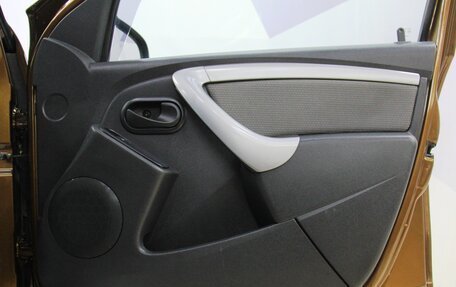 Renault Duster I рестайлинг, 2013 год, 1 000 000 рублей, 23 фотография