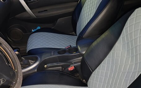 Nissan Qashqai, 2009 год, 700 000 рублей, 6 фотография