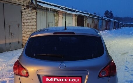 Nissan Qashqai, 2009 год, 700 000 рублей, 3 фотография
