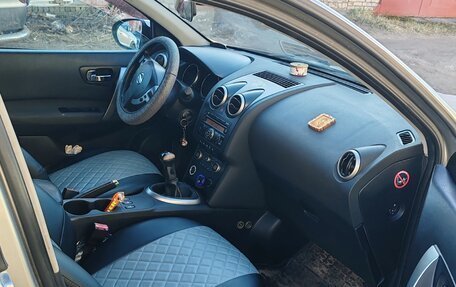 Nissan Qashqai, 2009 год, 700 000 рублей, 22 фотография