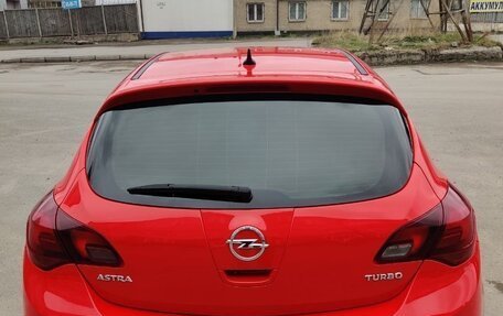 Opel Astra J, 2013 год, 950 000 рублей, 5 фотография