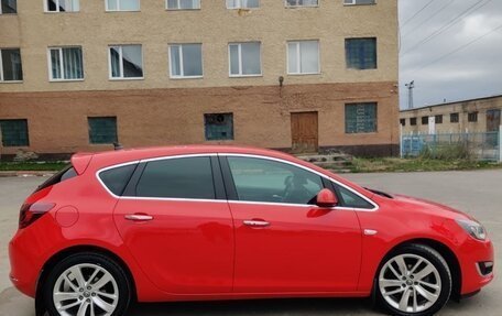 Opel Astra J, 2013 год, 950 000 рублей, 7 фотография