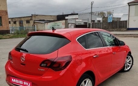 Opel Astra J, 2013 год, 950 000 рублей, 6 фотография