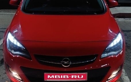 Opel Astra J, 2013 год, 950 000 рублей, 39 фотография