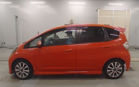 Honda Fit III, 2011 год, 650 000 рублей, 5 фотография