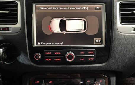 Volkswagen Touareg III, 2011 год, 2 300 000 рублей, 15 фотография