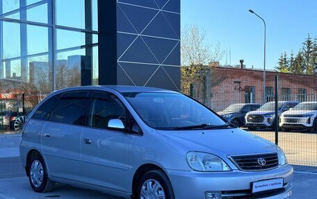 Toyota Nadia, 2001 год, 710 000 рублей, 7 фотография