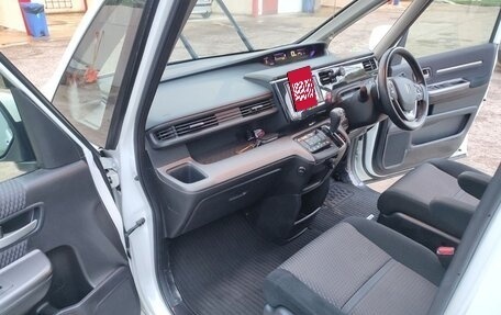 Honda Stepwgn IV, 2017 год, 2 170 000 рублей, 9 фотография