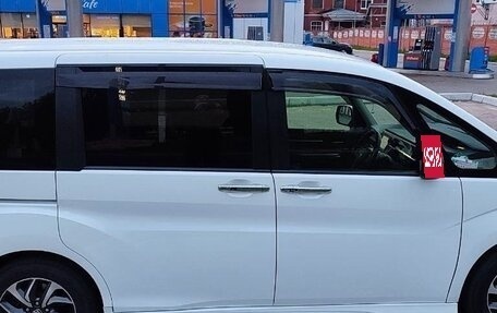 Honda Stepwgn IV, 2017 год, 2 170 000 рублей, 7 фотография