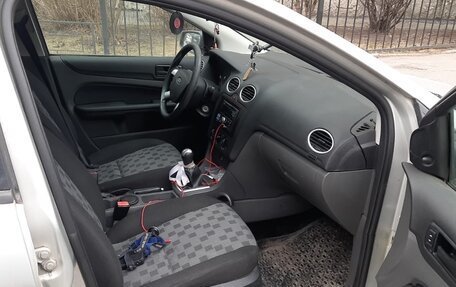 Ford Focus II рестайлинг, 2006 год, 270 000 рублей, 4 фотография
