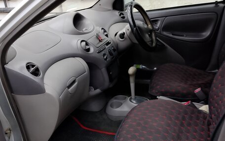 Toyota Platz, 2000 год, 355 000 рублей, 5 фотография