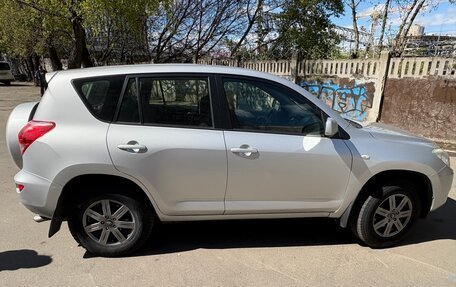 Toyota RAV4, 2007 год, 1 300 000 рублей, 4 фотография