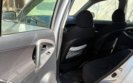 Toyota RAV4, 2007 год, 1 300 000 рублей, 13 фотография