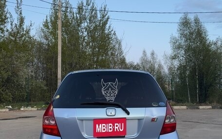 Honda Fit III, 2003 год, 350 000 рублей, 9 фотография