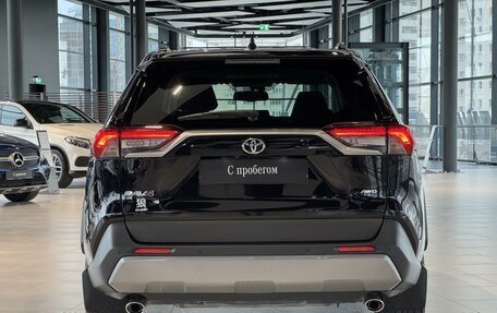 Toyota RAV4, 2021 год, 3 900 000 рублей, 4 фотография