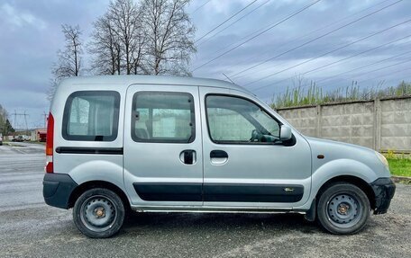 Renault Kangoo II рестайлинг, 2004 год, 330 000 рублей, 8 фотография