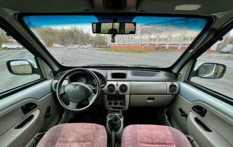 Renault Kangoo II рестайлинг, 2004 год, 330 000 рублей, 13 фотография