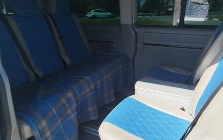 Volkswagen Multivan T5, 2011 год, 2 250 000 рублей, 10 фотография