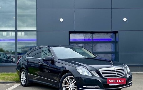 Mercedes-Benz E-Класс, 2010 год, 1 450 000 рублей, 3 фотография