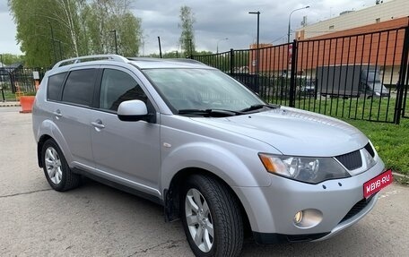 Mitsubishi Outlander III рестайлинг 3, 2008 год, 1 200 000 рублей, 1 фотография