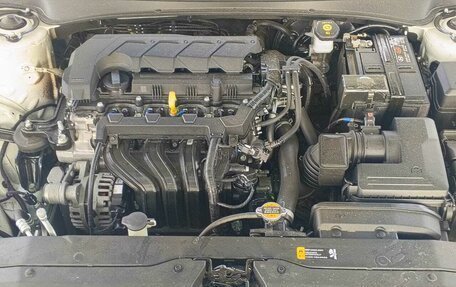 Hyundai Elantra, 2024 год, 1 850 000 рублей, 15 фотография