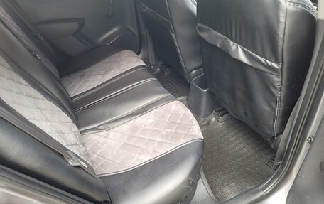 Hyundai Solaris II рестайлинг, 2011 год, 745 000 рублей, 12 фотография