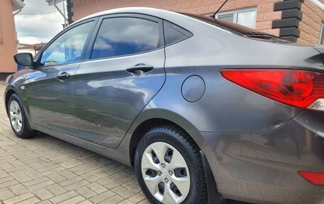 Hyundai Solaris II рестайлинг, 2011 год, 745 000 рублей, 8 фотография