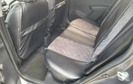 Hyundai Solaris II рестайлинг, 2011 год, 745 000 рублей, 11 фотография