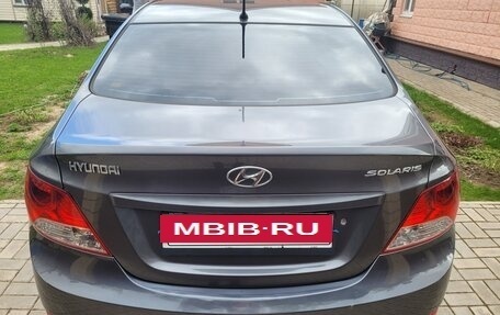 Hyundai Solaris II рестайлинг, 2011 год, 745 000 рублей, 2 фотография
