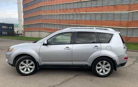 Mitsubishi Outlander III рестайлинг 3, 2008 год, 1 200 000 рублей, 7 фотография