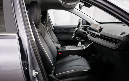 Chery Tiggo 4 I рестайлинг, 2025 год, 2 417 000 рублей, 7 фотография