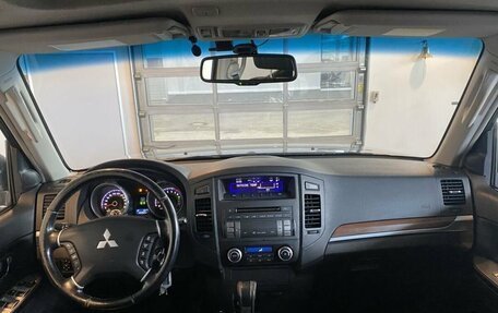 Mitsubishi Pajero IV, 2007 год, 1 440 000 рублей, 9 фотография