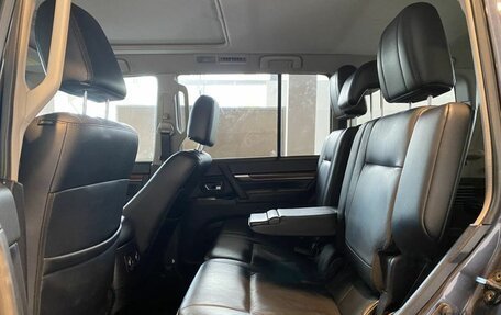 Mitsubishi Pajero IV, 2007 год, 1 440 000 рублей, 24 фотография