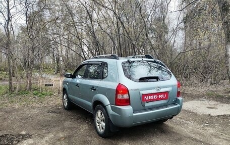Hyundai Tucson III, 2008 год, 850 000 рублей, 5 фотография