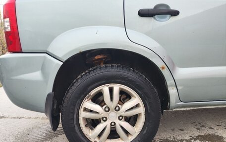 Hyundai Tucson III, 2008 год, 850 000 рублей, 17 фотография