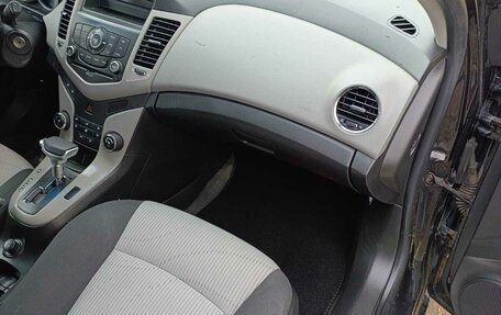 Chevrolet Cruze II, 2012 год, 540 000 рублей, 7 фотография