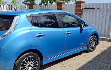 Nissan Leaf I, 2013 год, 700 000 рублей, 4 фотография