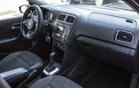 Volkswagen Polo VI (EU Market), 2018 год, 1 250 000 рублей, 11 фотография