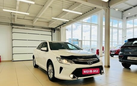 Toyota Camry, 2015 год, 2 089 000 рублей, 8 фотография