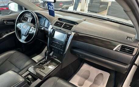 Toyota Camry, 2015 год, 2 089 000 рублей, 13 фотография