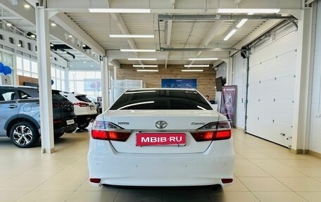 Toyota Camry, 2015 год, 2 089 000 рублей, 5 фотография
