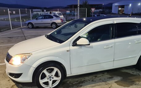 Opel Astra H, 2011 год, 700 000 рублей, 4 фотография