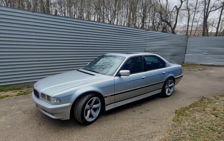BMW 7 серия, 1997 год, 590 000 рублей, 6 фотография
